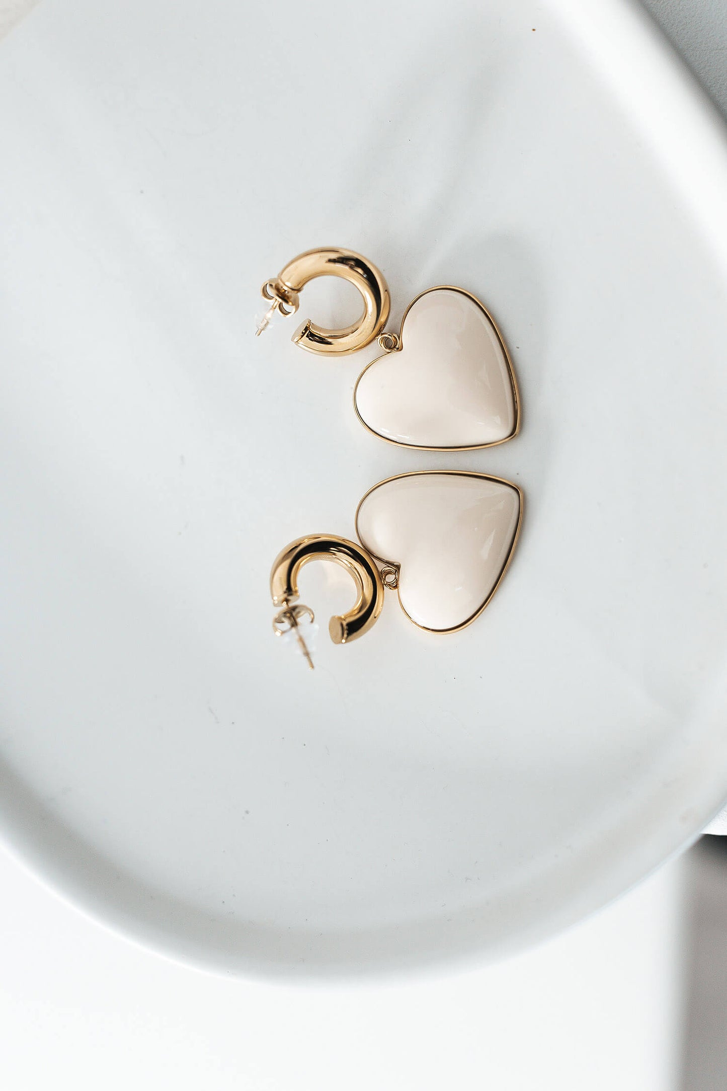 Boucle créole coeur - By Sianaa