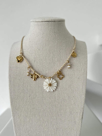 Collier marguerite - By Sianaa